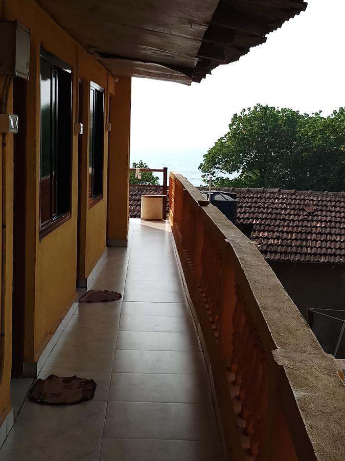 Prima Guest House 阿姆波尔 外观 照片